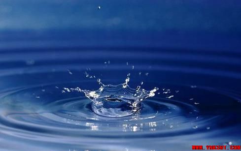冬天洗臉用熱水好還是冷水好？-云南專業(yè)凈水地暖新風(fēng)空調(diào)